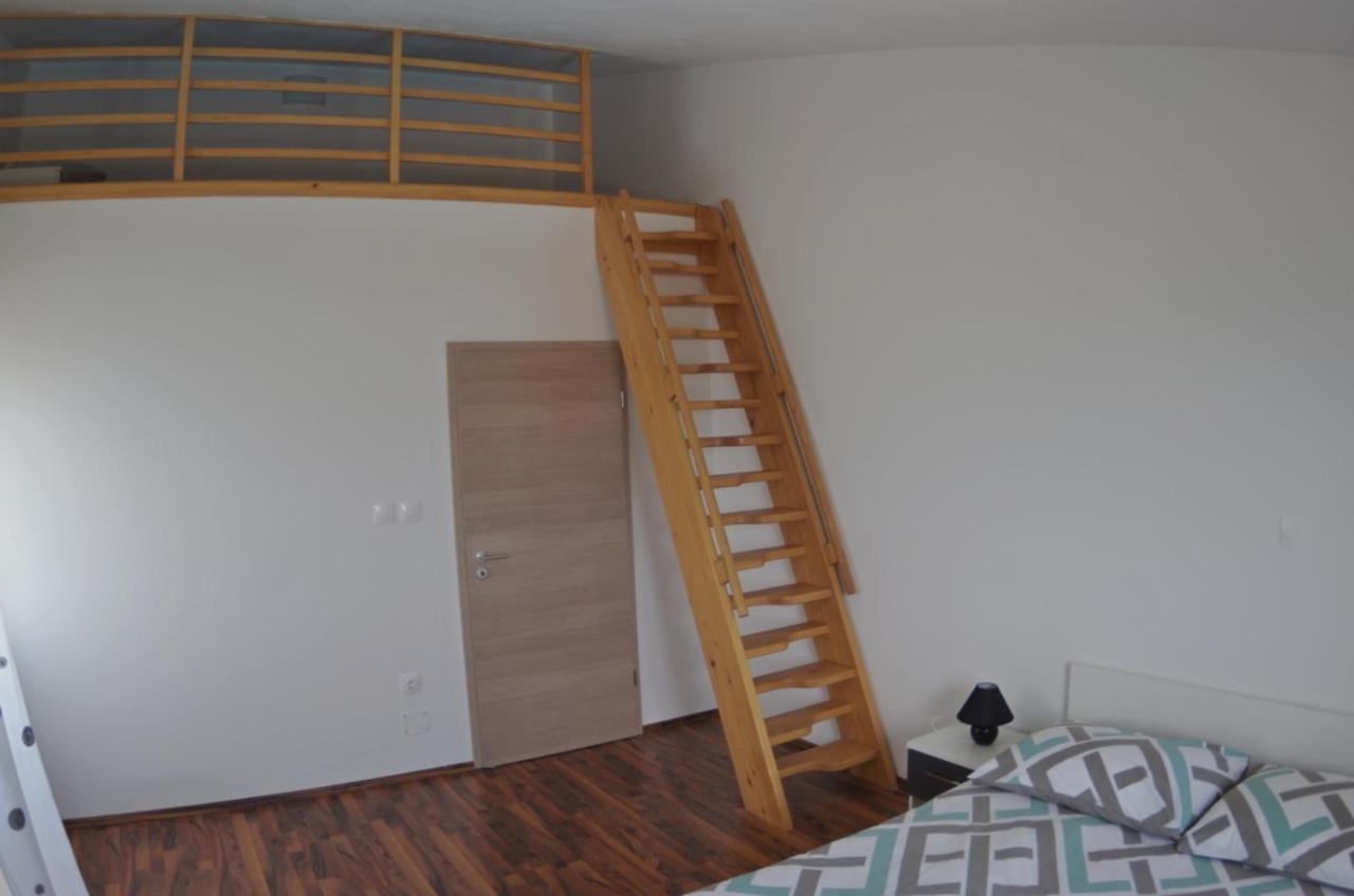 Holiday Apartments In House Sanja Rakalj Esterno foto