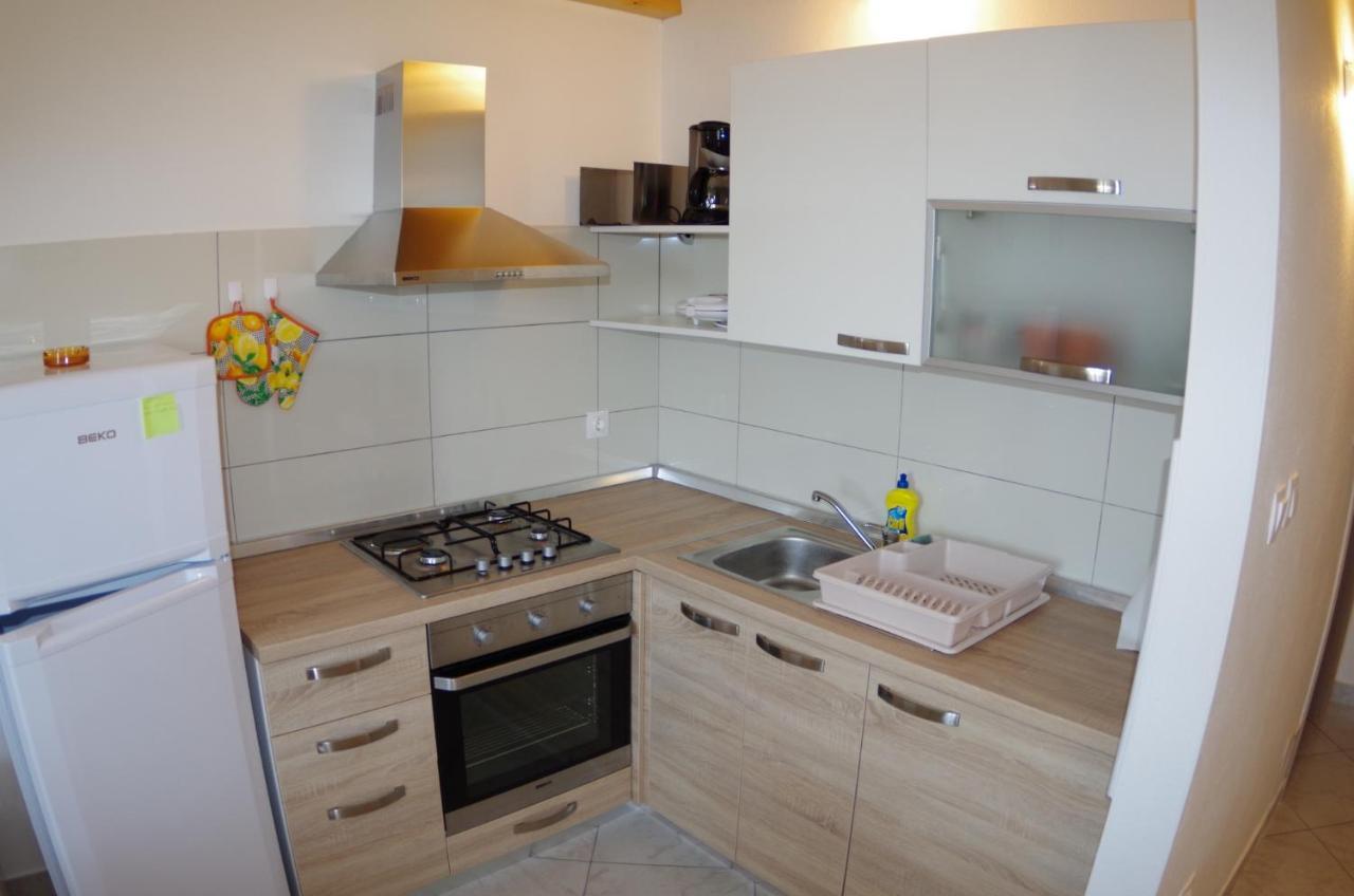 Holiday Apartments In House Sanja Rakalj Esterno foto